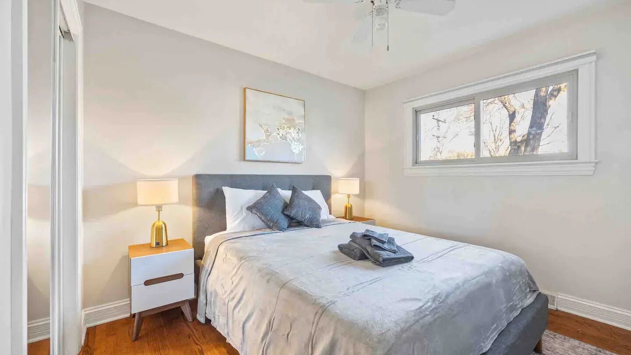 Photo of Bedroom in Arlington Heights
