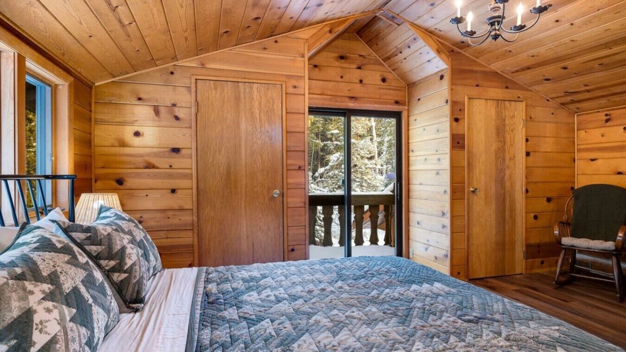 Photo of Bedroom in Ephraim