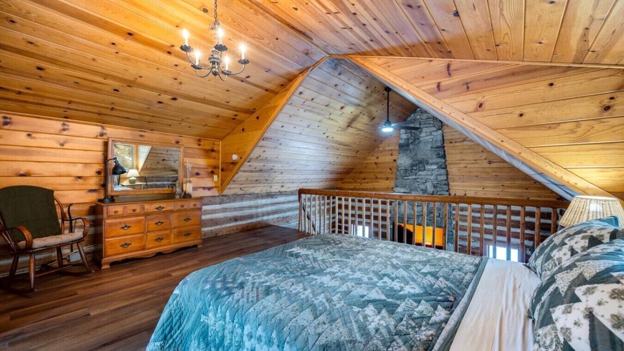 Photo of Bedroom in Ephraim