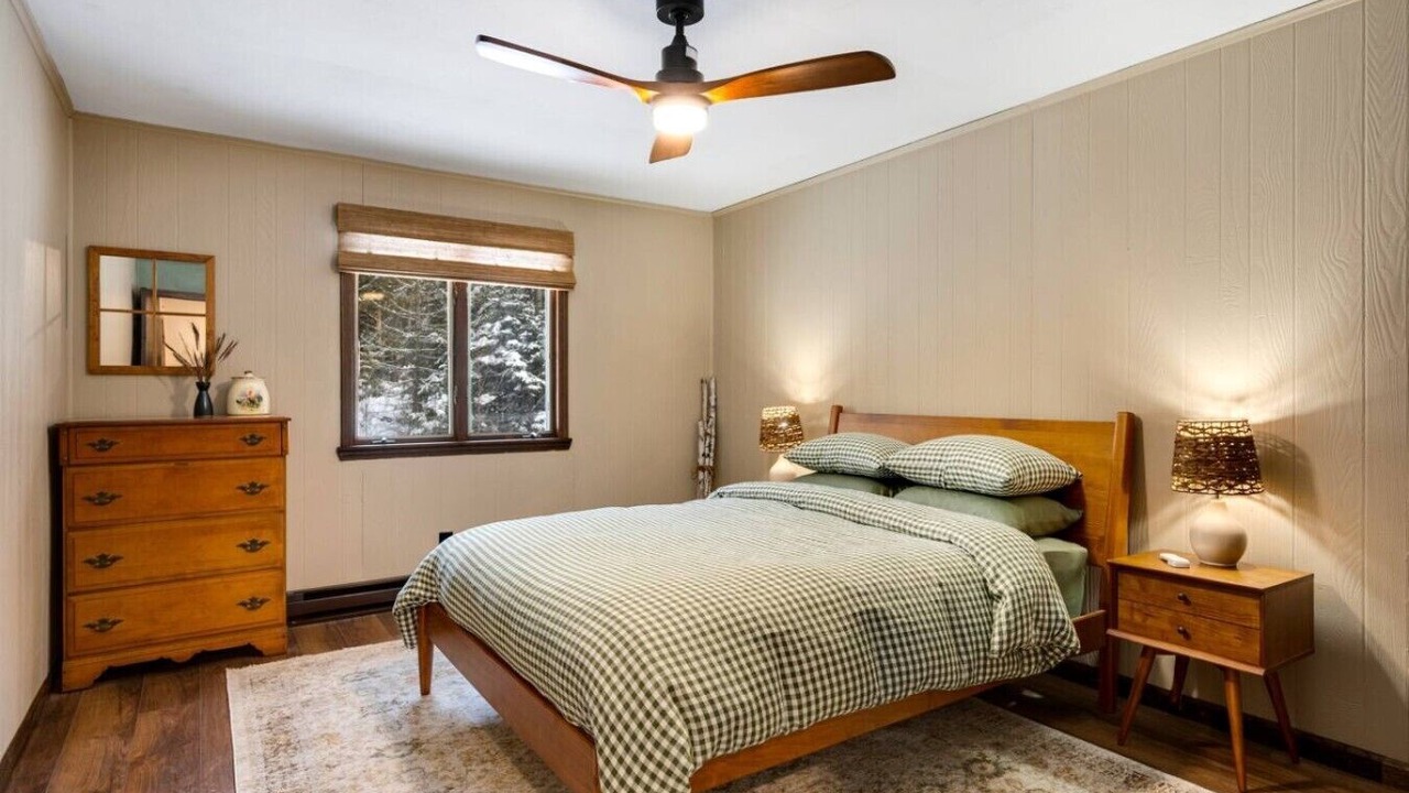 Photo of Bedroom in Ephraim
