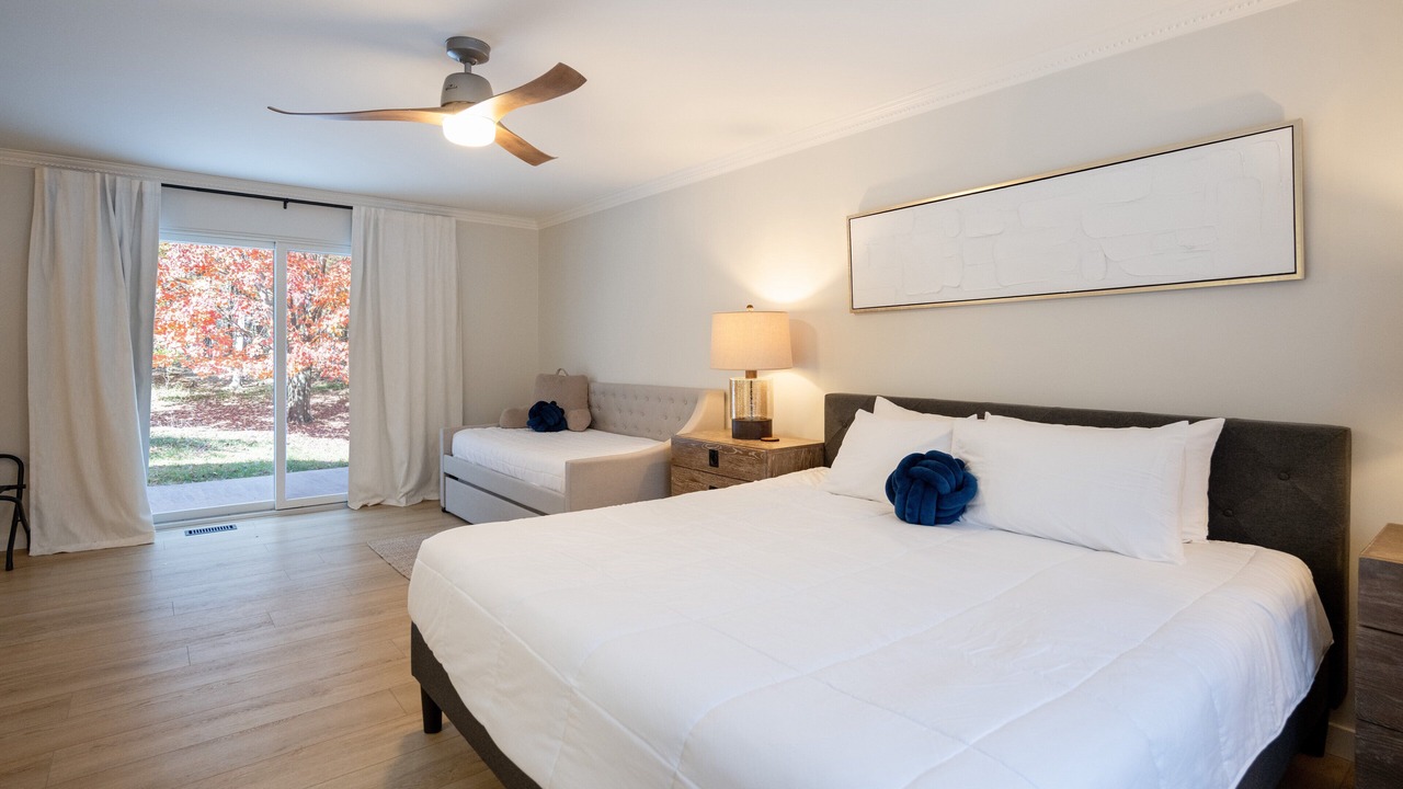 Photo of Bedroom in South Haven