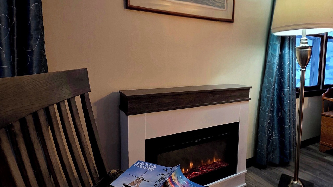 Photo of Livingroom in Interlochen