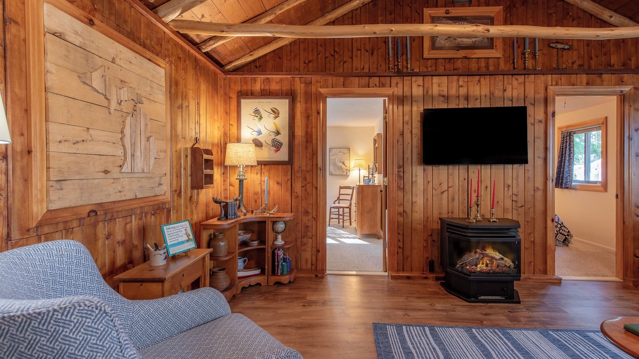 Photo of Livingroom in Harrison