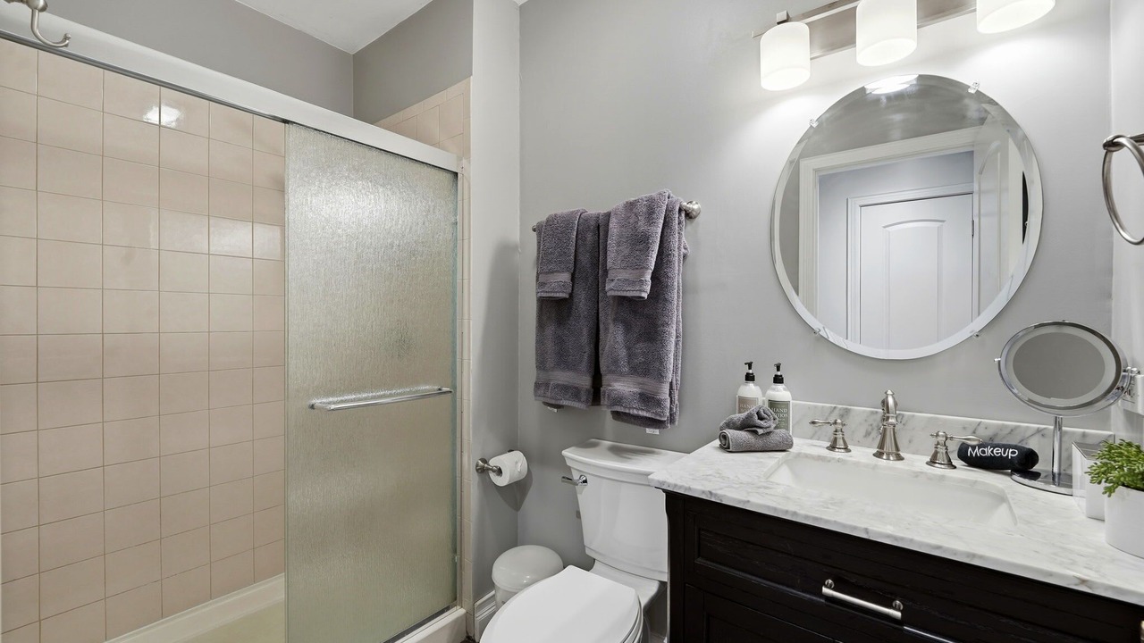 Photo of Bathroom in River West