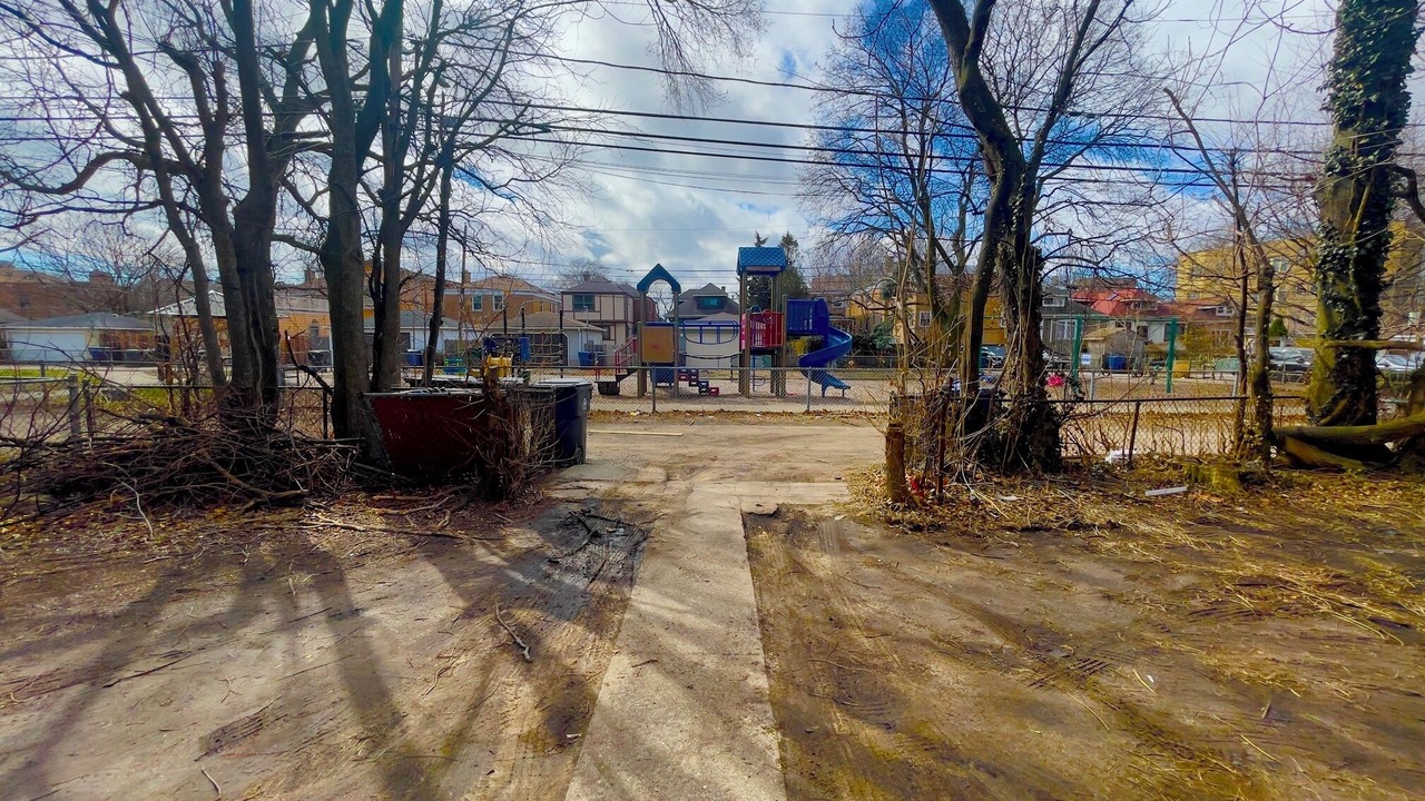 Photo of Others in Evanston