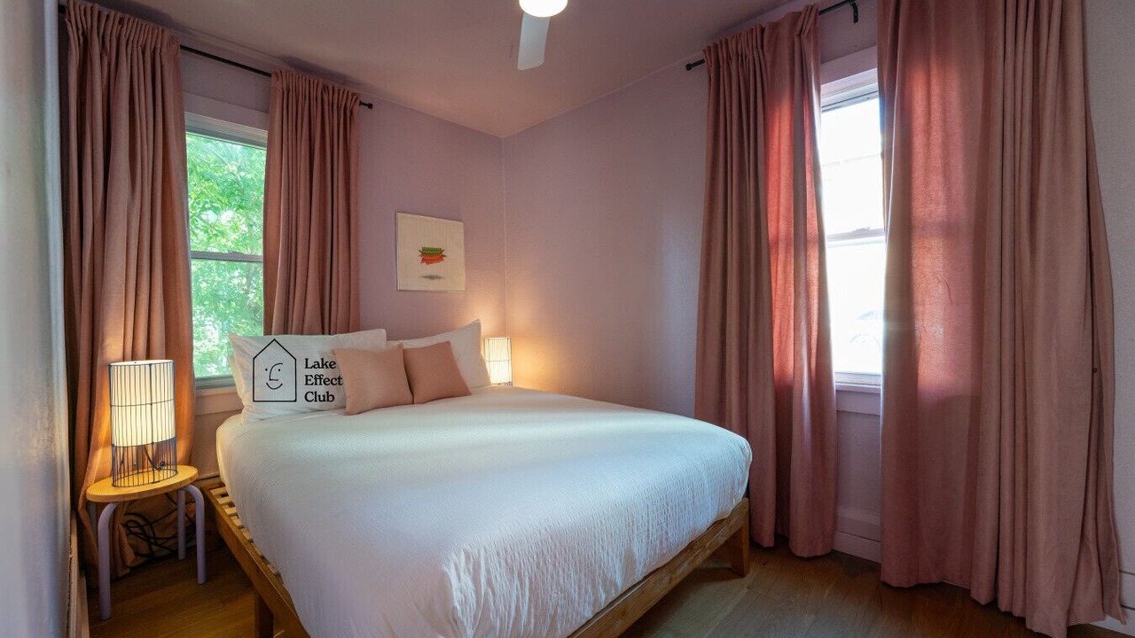 Photo of Bedroom in Lower East Side