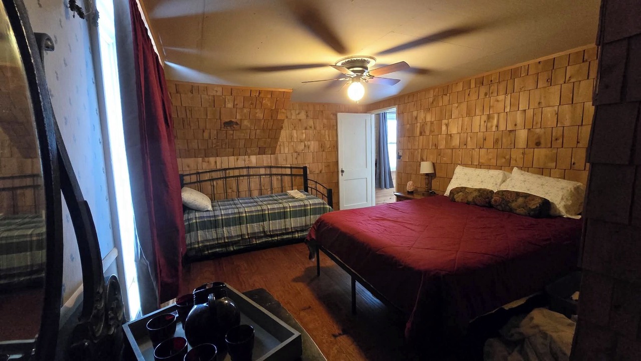 Photo of Bedroom in Ironwood