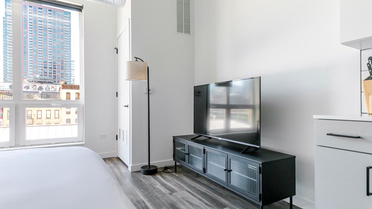 Photo of Bedroom in Near North Side