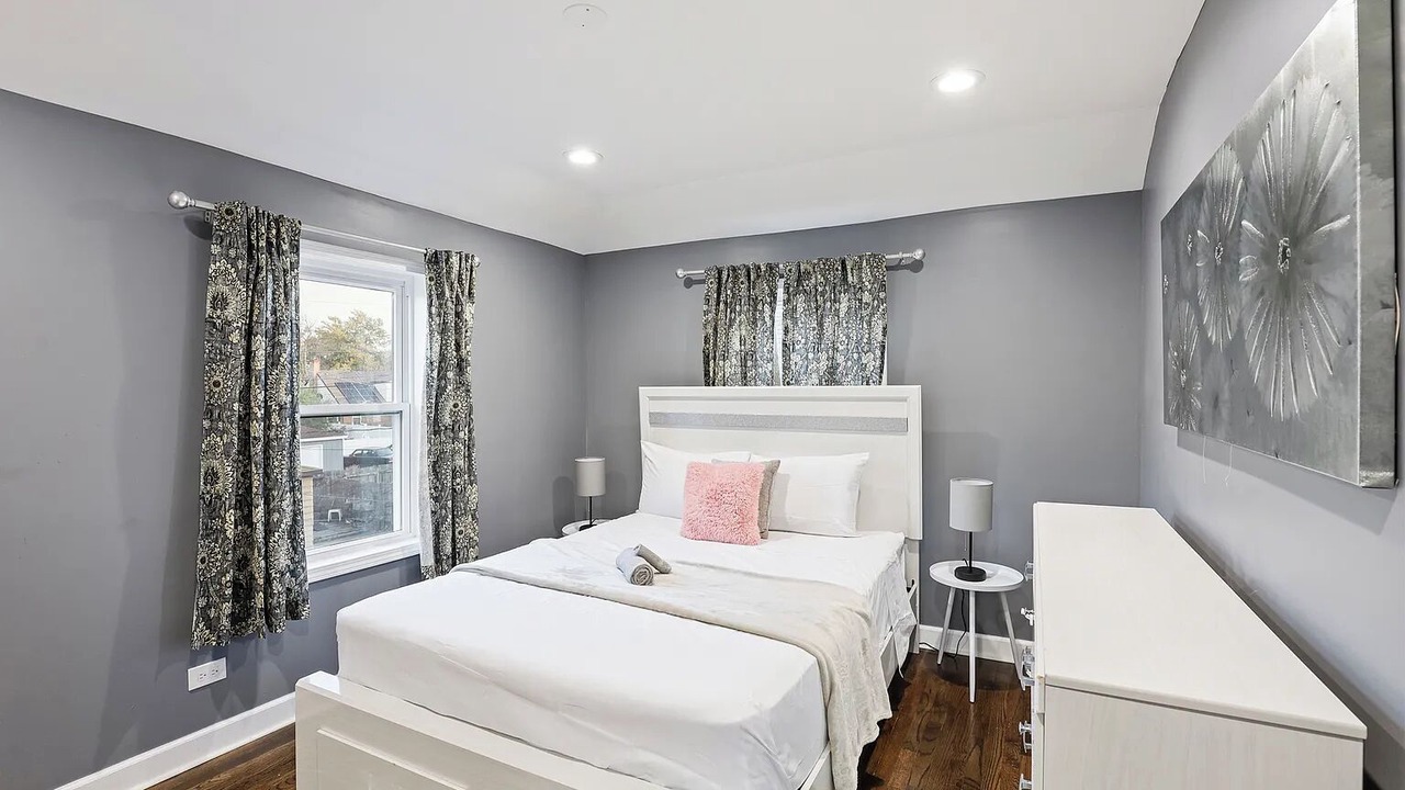 Photo of Bedroom in Forestview