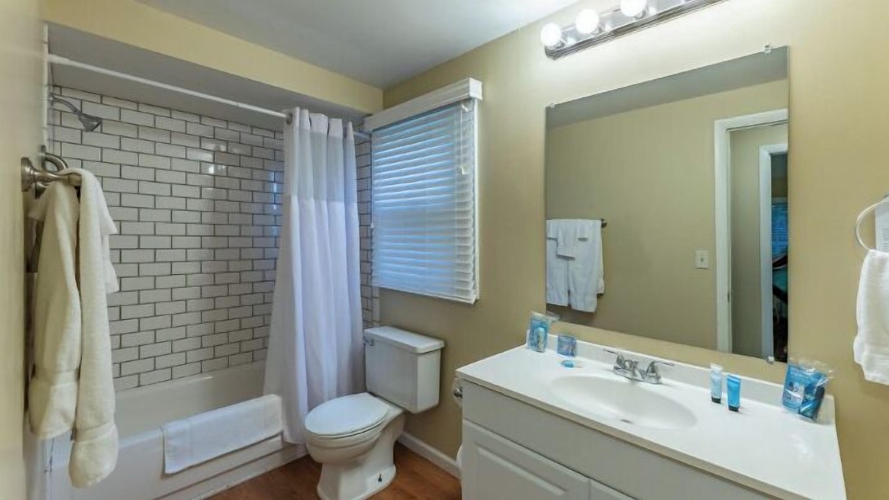 Photo of Bathroom in Whitehall