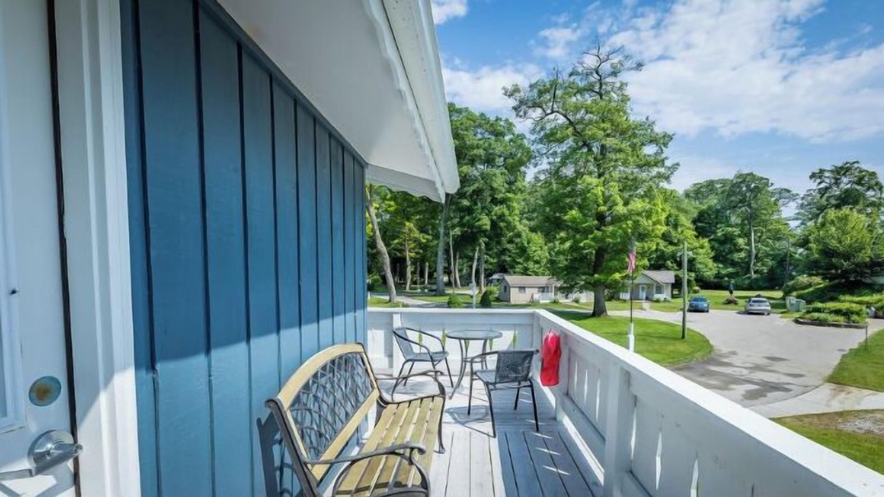 Photo of Outdoor in Whitehall