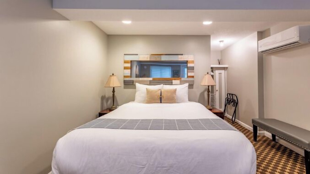 Photo of Bedroom in Whitehall