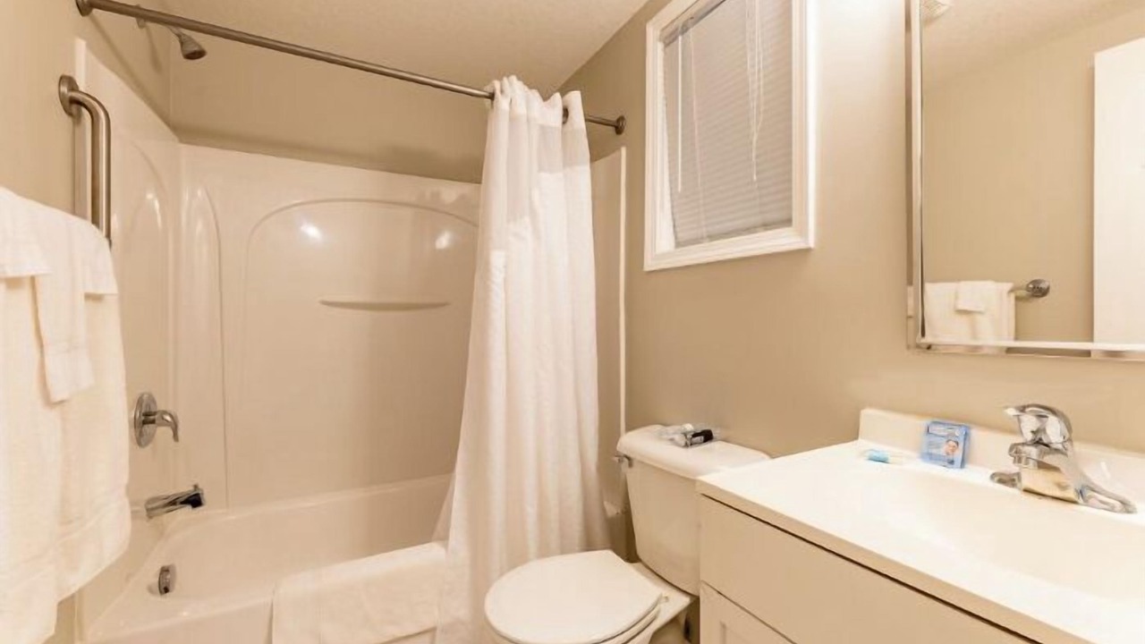 Photo of Bathroom in Whitehall