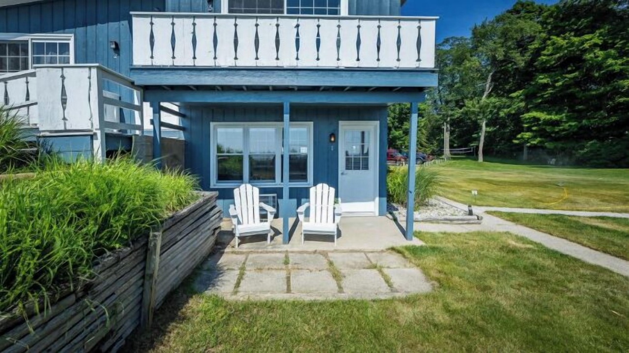 Photo of Outdoor in Whitehall