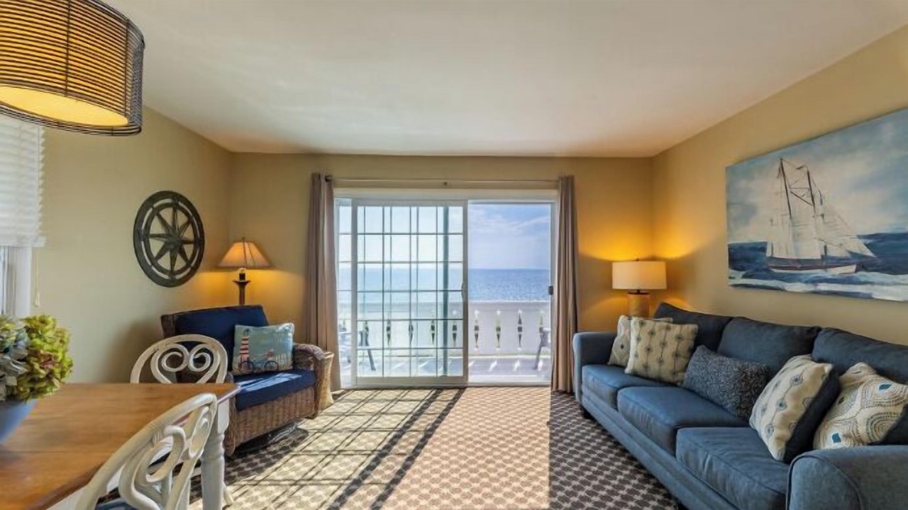 Photo of Livingroom in Whitehall