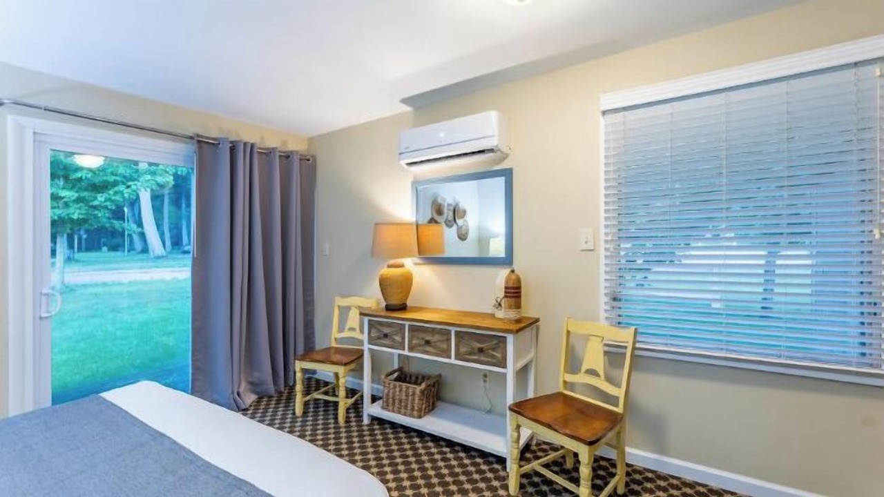 Photo of Bedroom in Whitehall