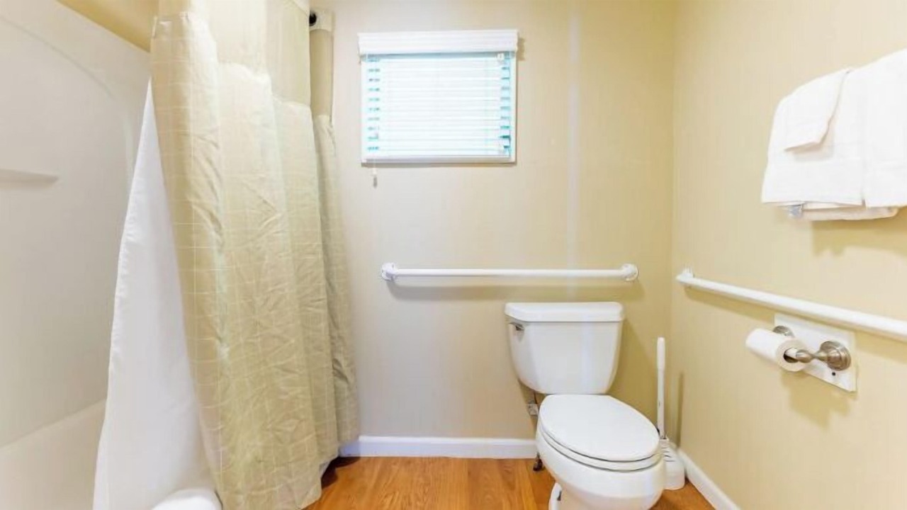 Photo of Bathroom in Whitehall