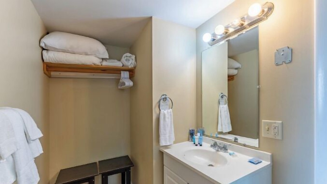 Photo of Bathroom in Whitehall