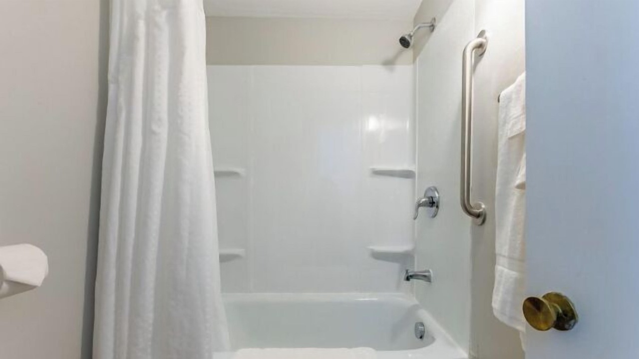 Photo of Bathroom in Whitehall