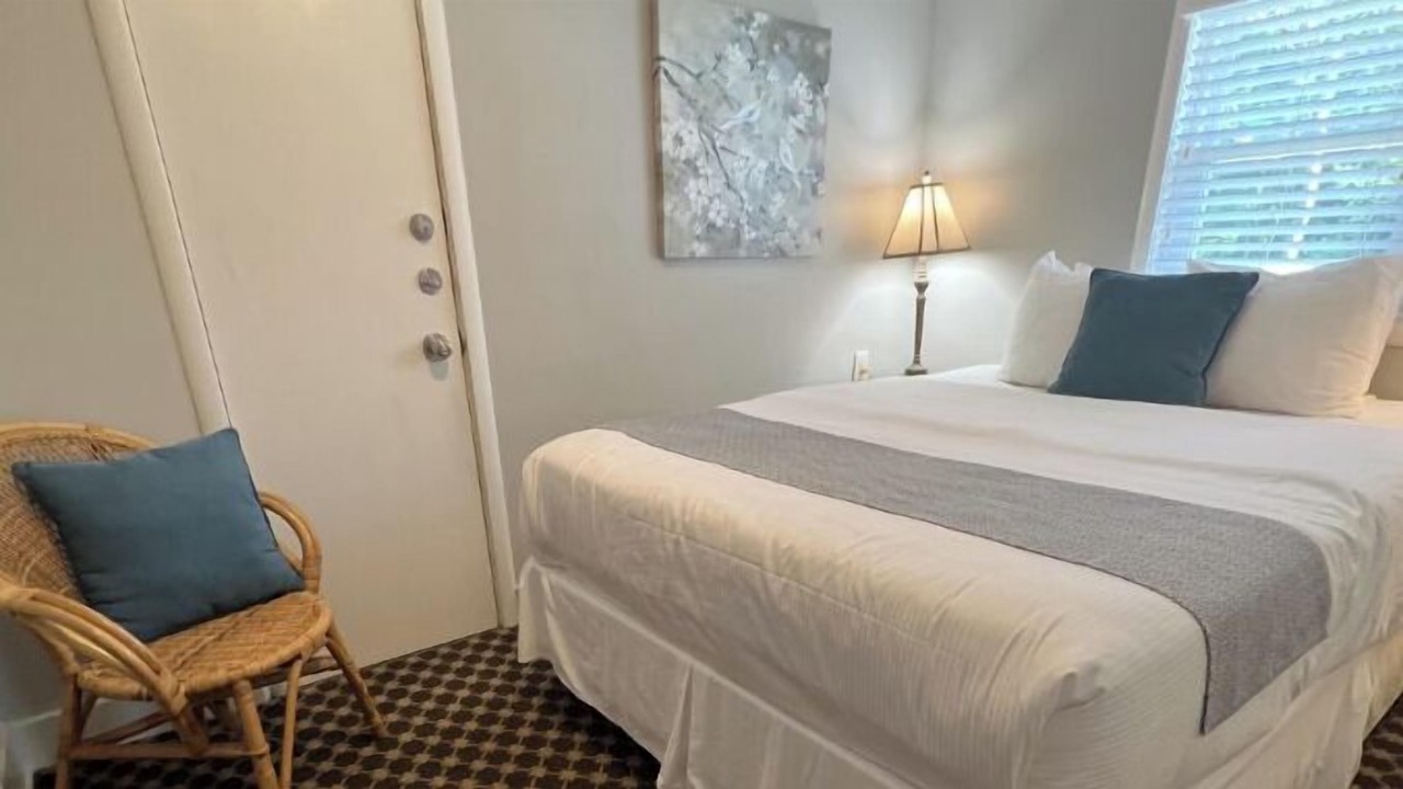 Photo of Bedroom in Whitehall