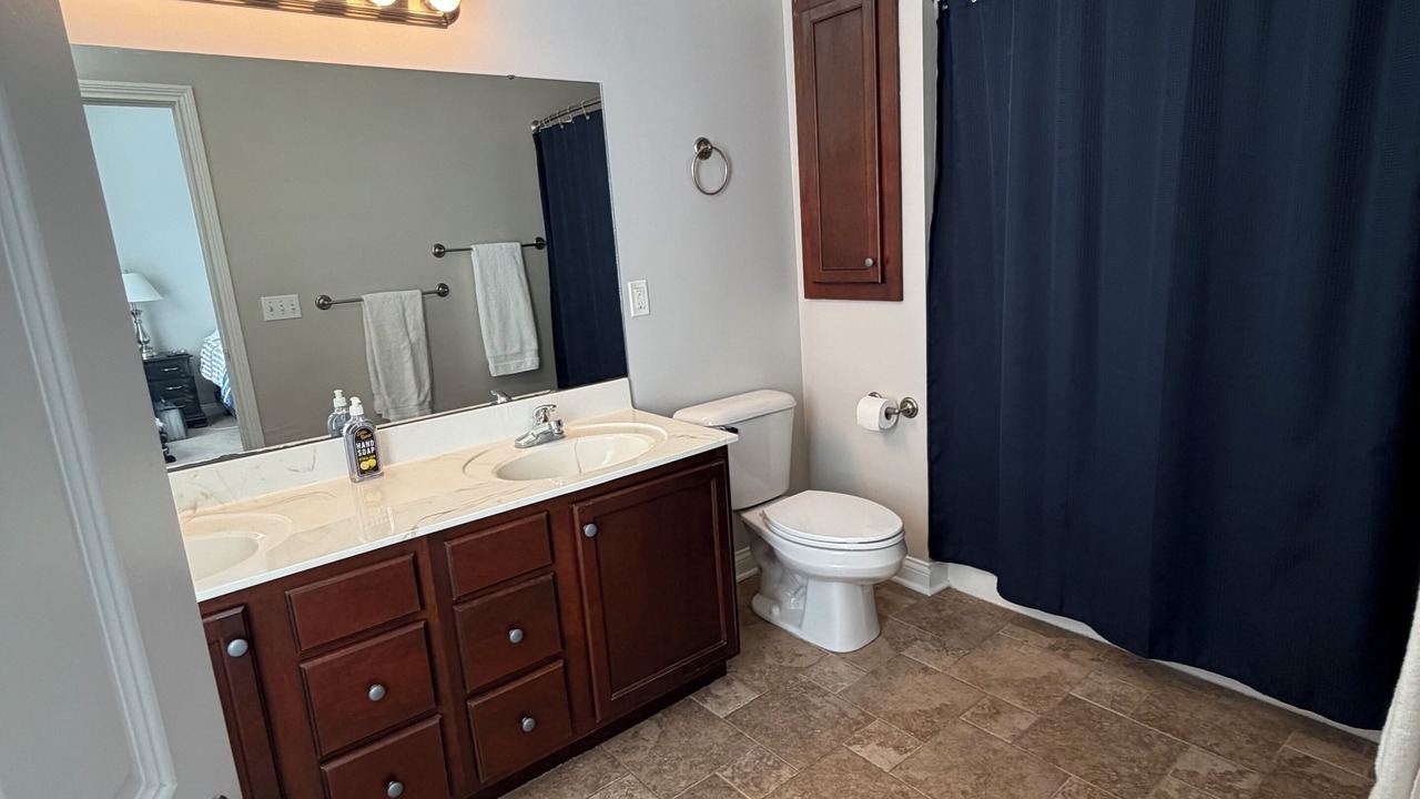Photo of Bathroom in Roseland