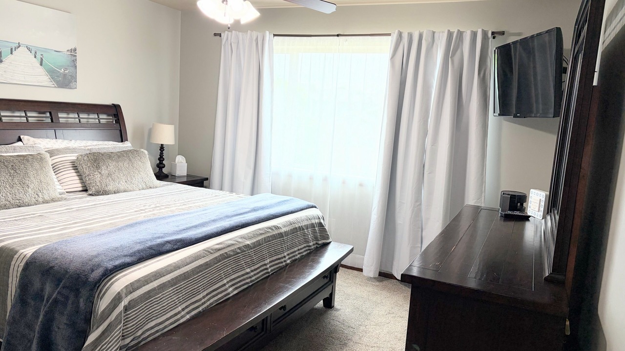Photo of Bedroom in Arnolds Park