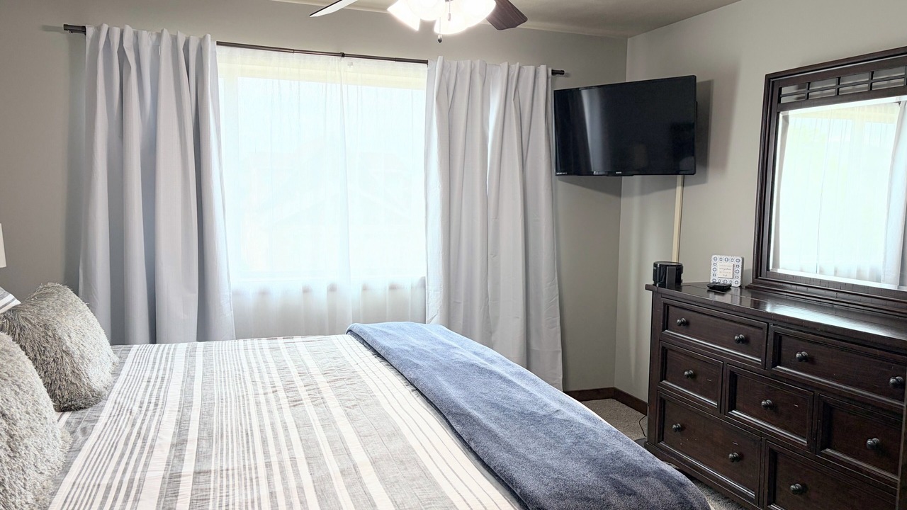 Photo of Bedroom in Arnolds Park