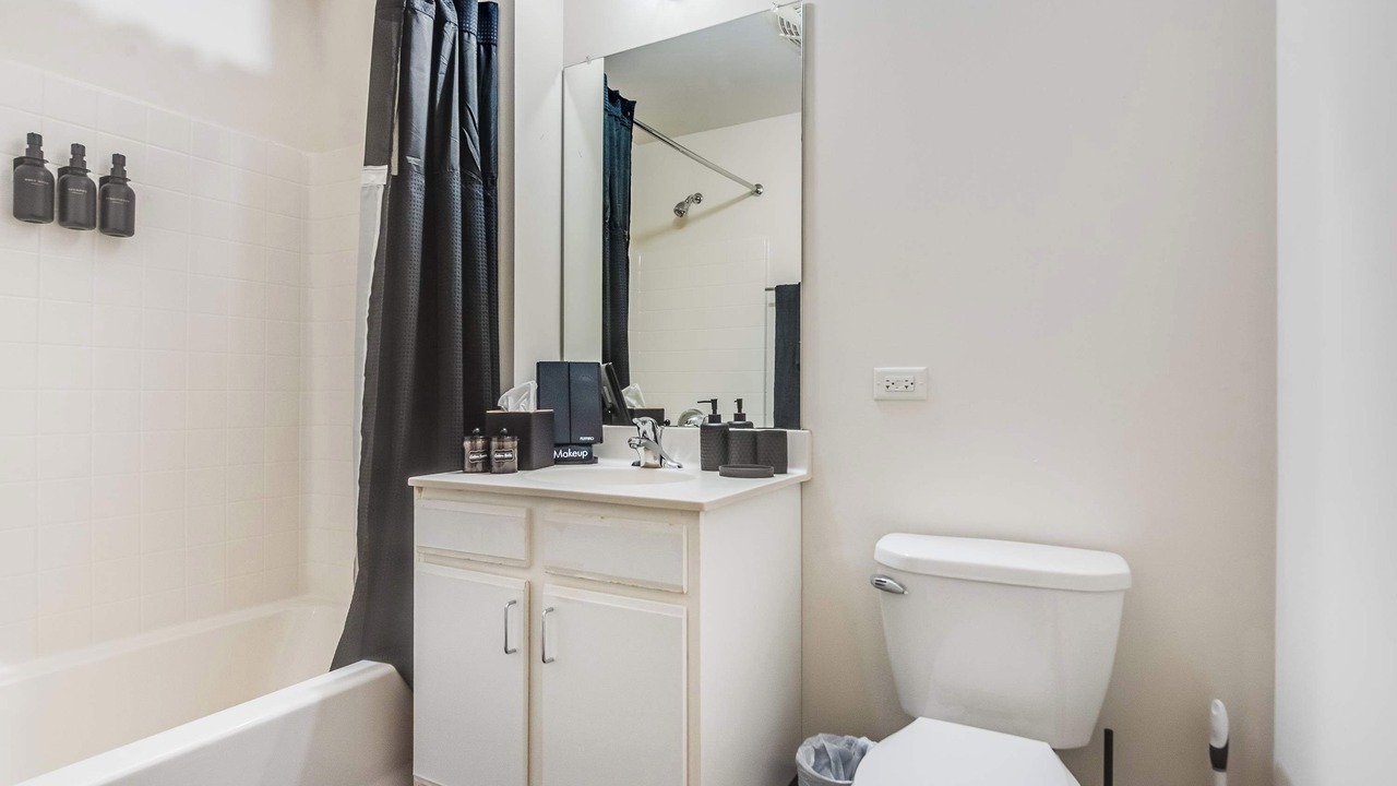 Photo of Bathroom in The Loop