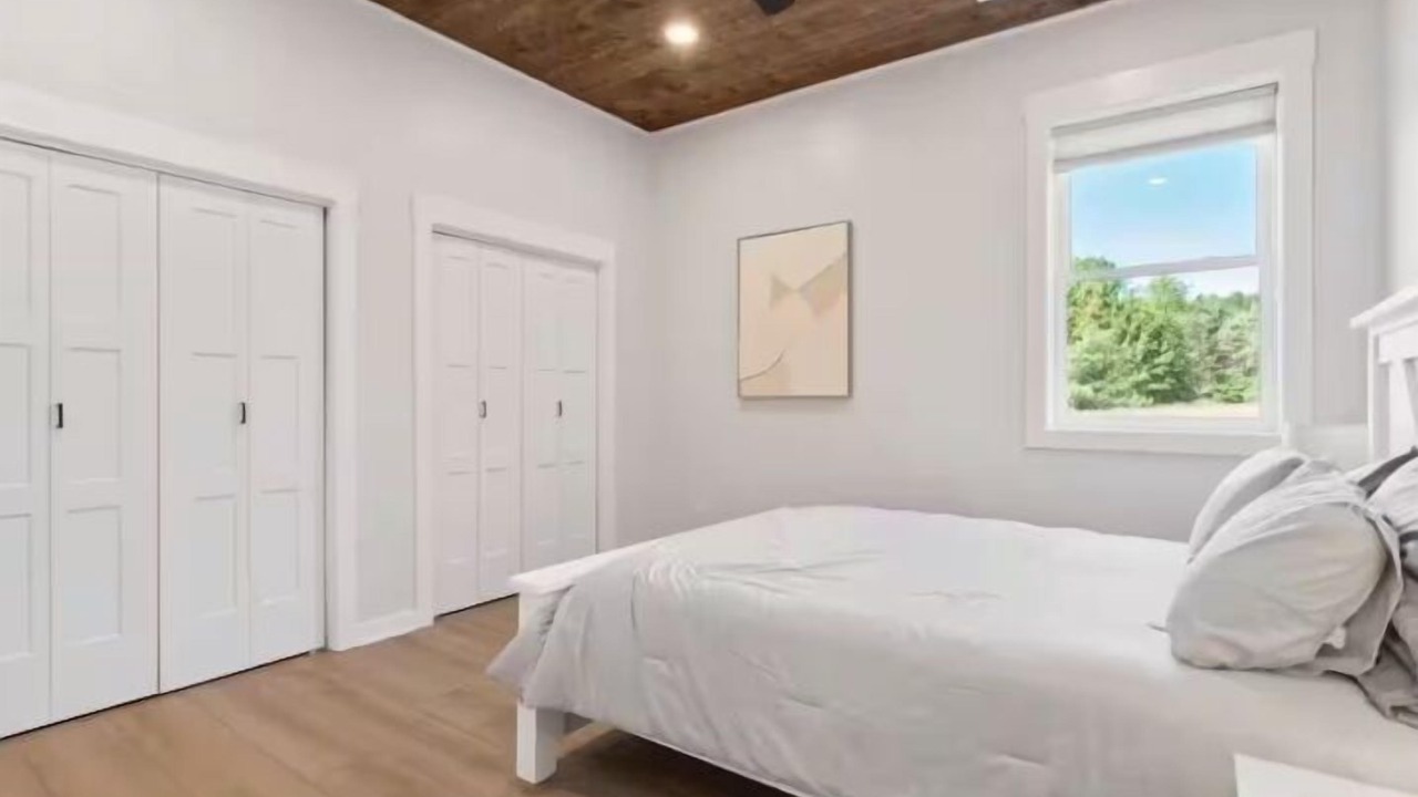 Photo of Bedroom in Croton Township