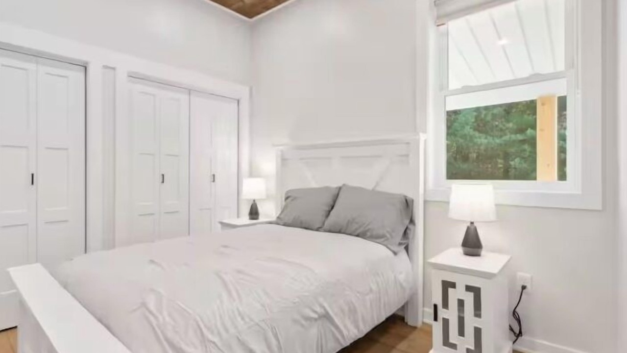 Photo of Bedroom in Croton Township