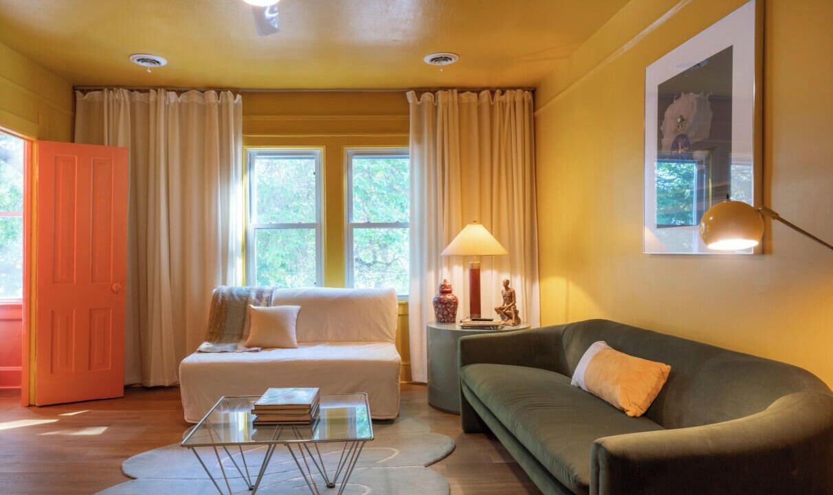 Photo of Livingroom in Lower East Side