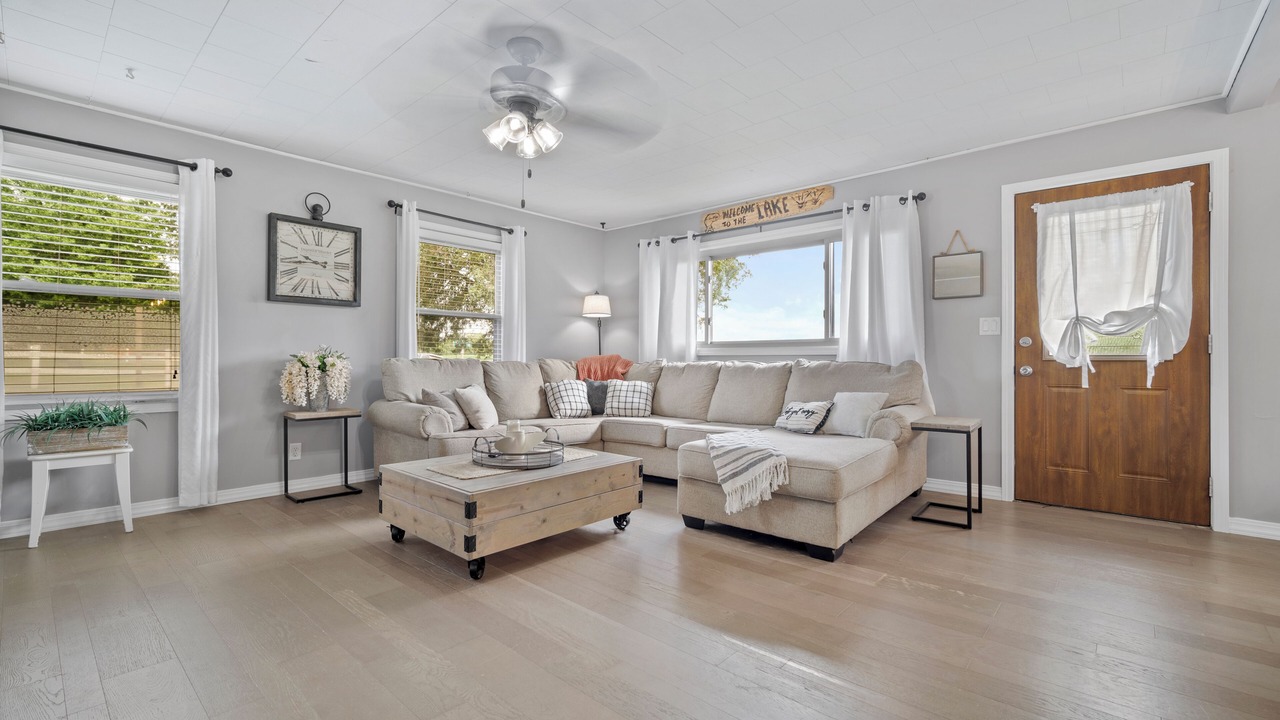 Photo of Livingroom in Graymont
