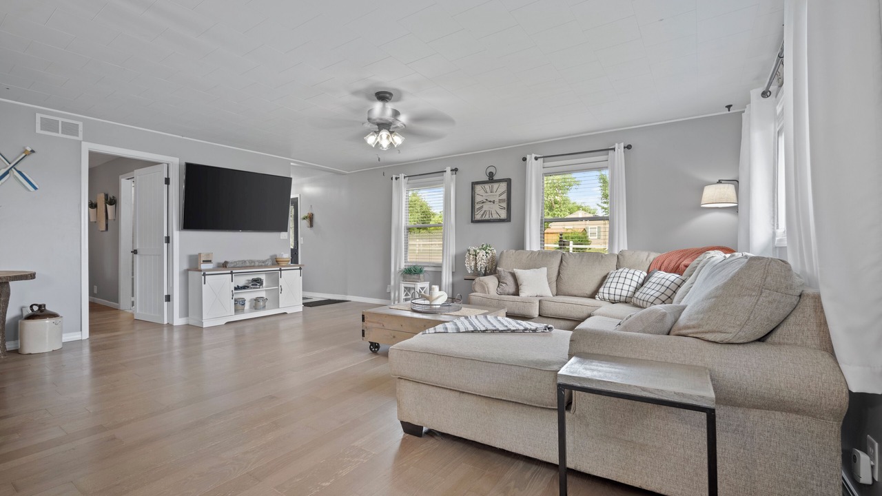Photo of Livingroom in Graymont