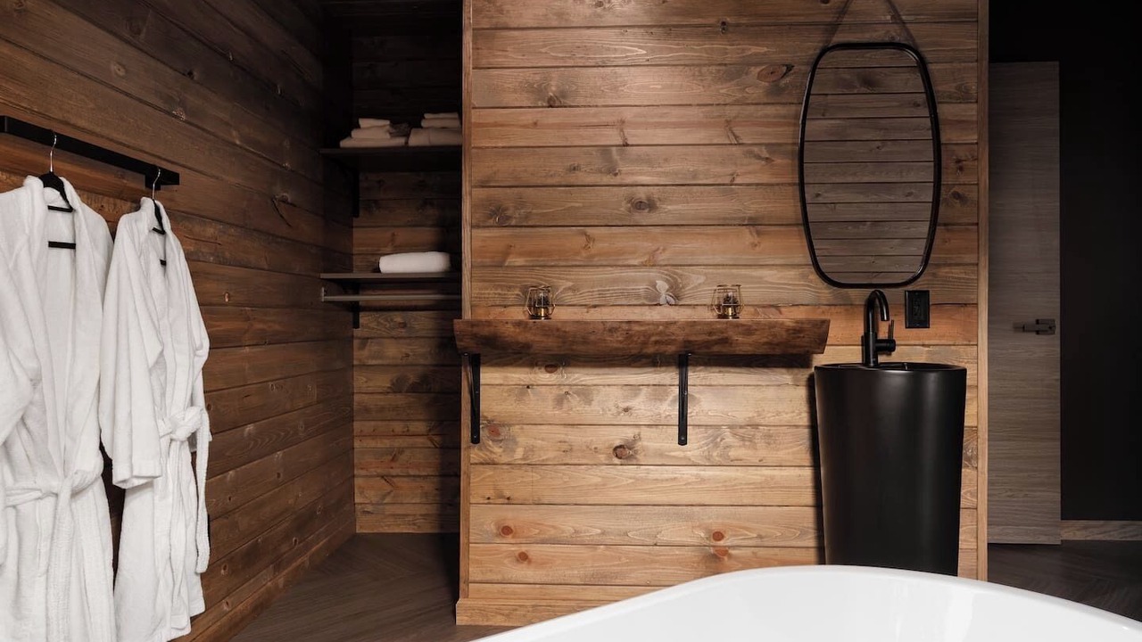 Photo of Bathroom in Watersmeet