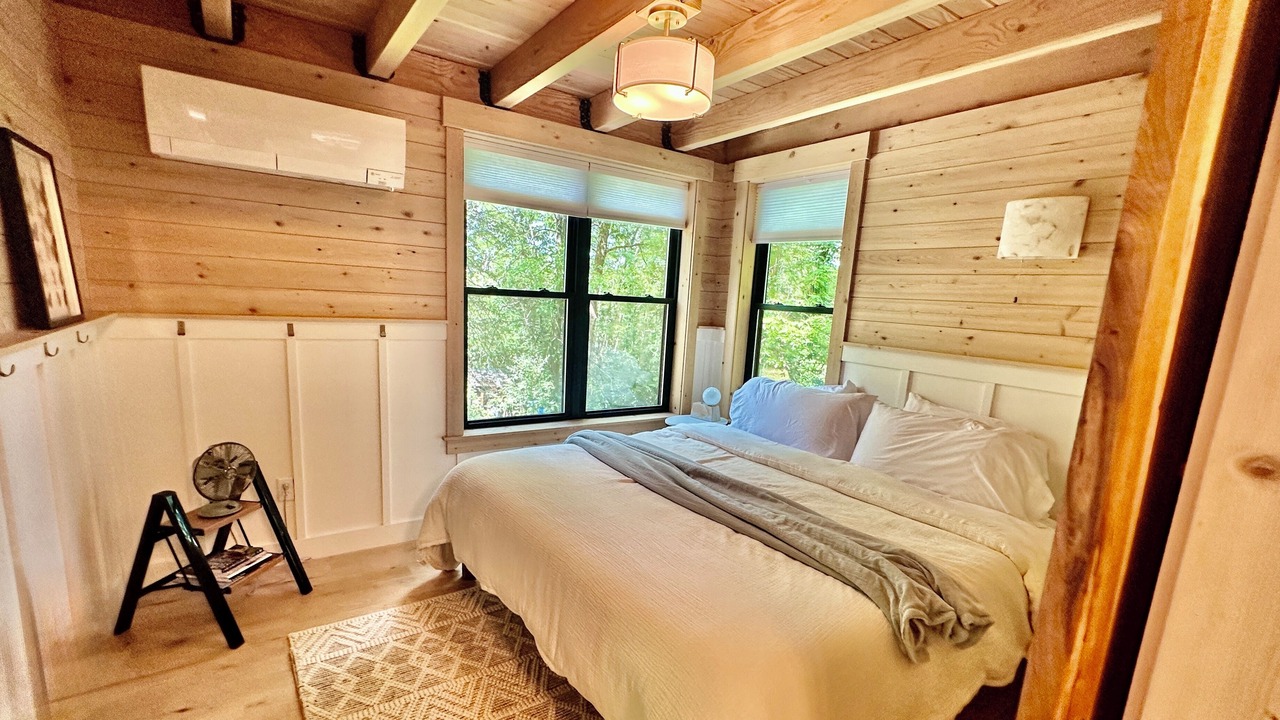 Photo of Bedroom in Ottawa