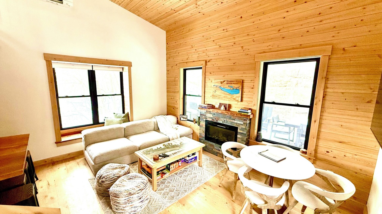 Photo of Livingroom in Ottawa