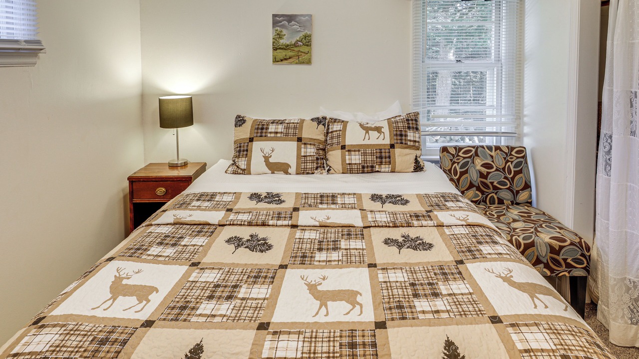 Photo of Bedroom in Eagle River