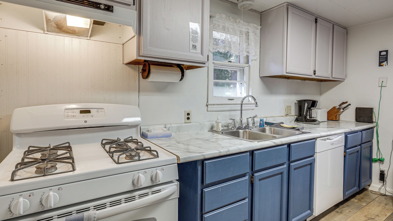 Photo of Kitchen in Eagle River