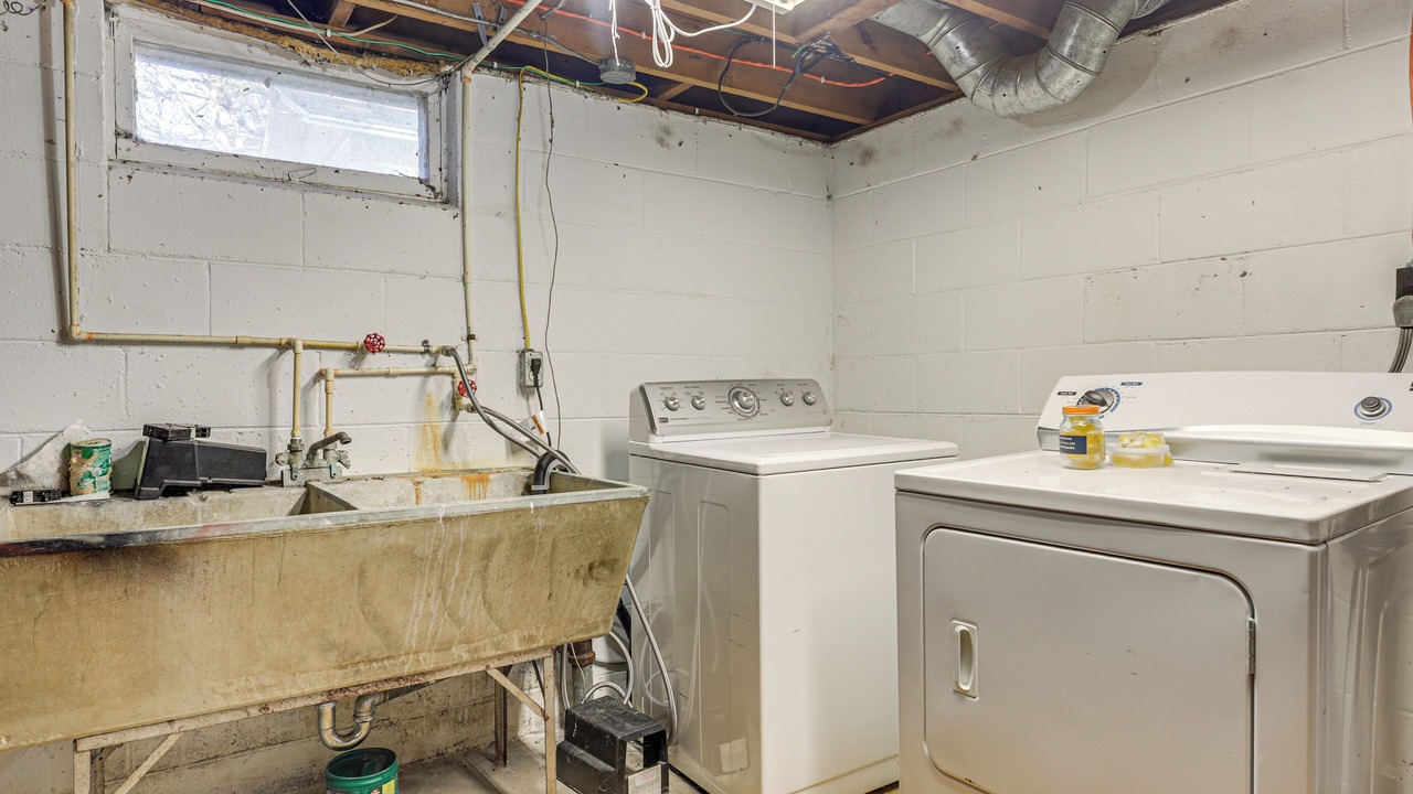 Photo of Bedroom in Eagle River