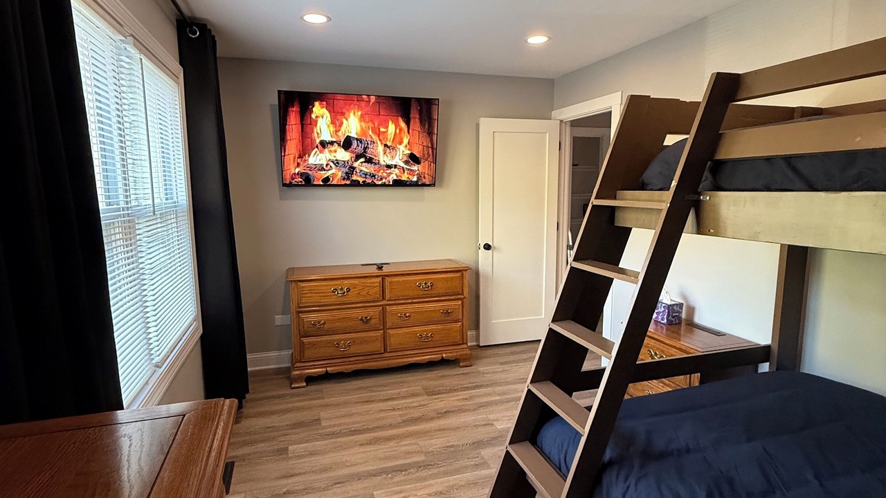 Photo of Bedroom in Bolingbrook