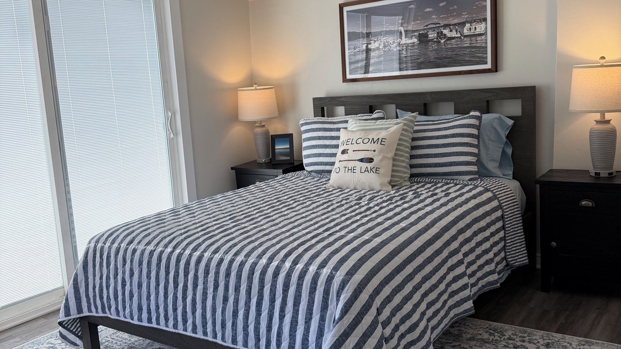Photo of Bedroom in Delavan Lake