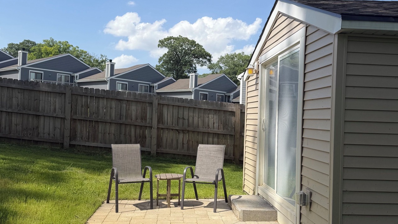 Photo of Patio Balcony in Delavan Lake