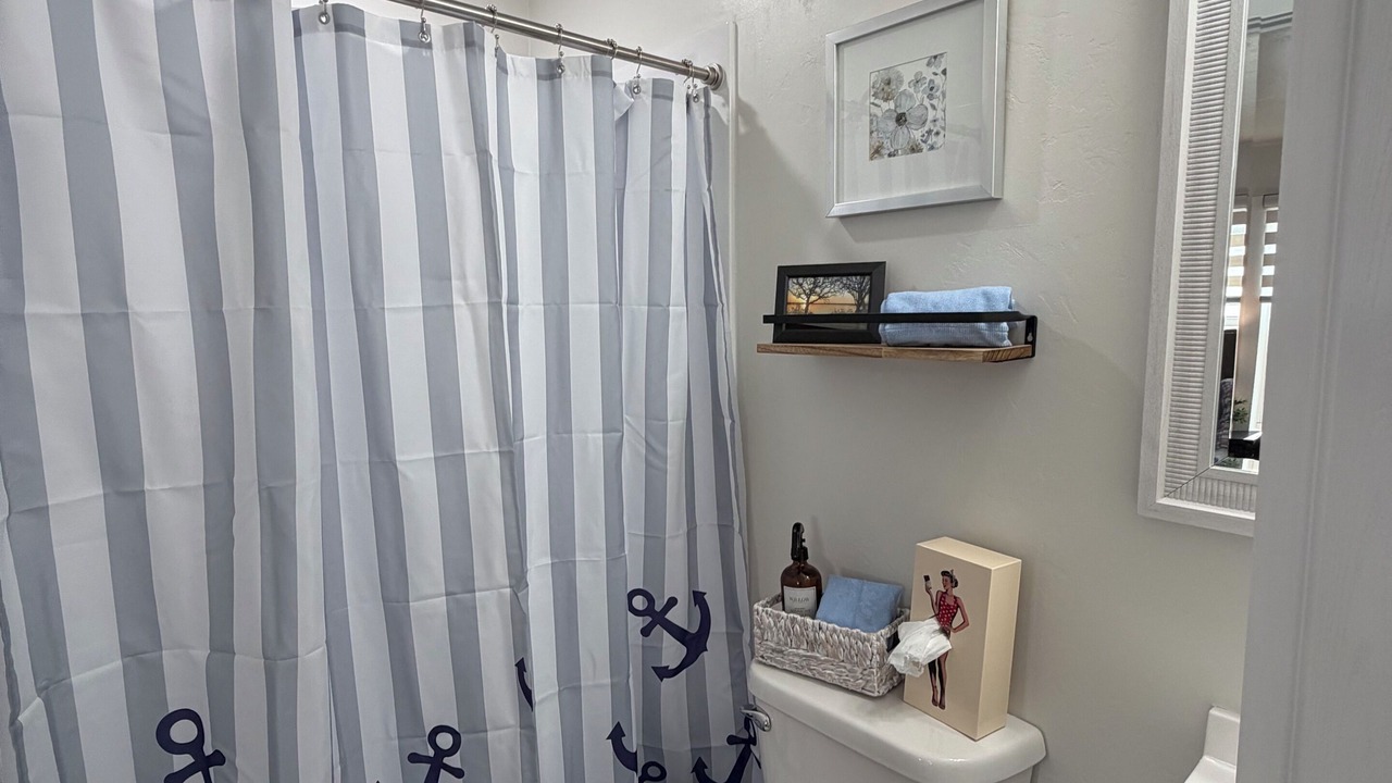 Photo of Bathroom in Delavan Lake