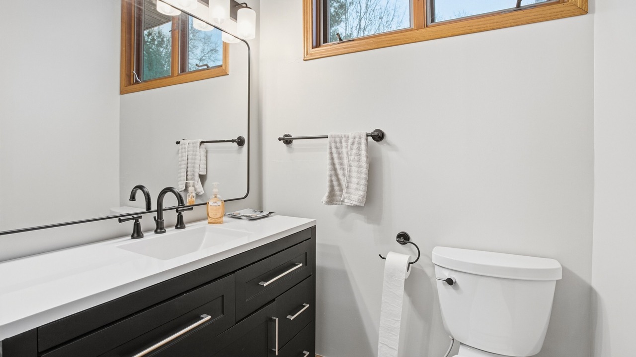 Photo of Bathroom in Mason County