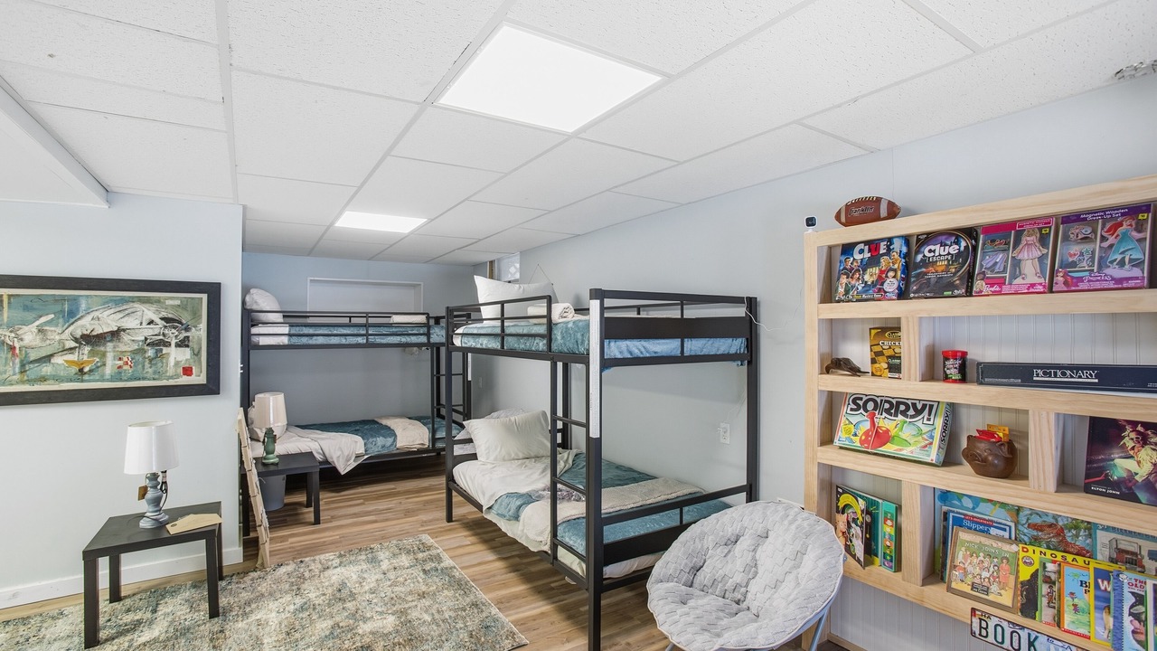 Photo of Bedroom in Mason County