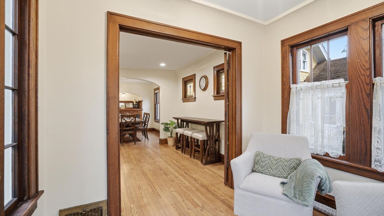 Photo of Livingroom in Wauwatosa