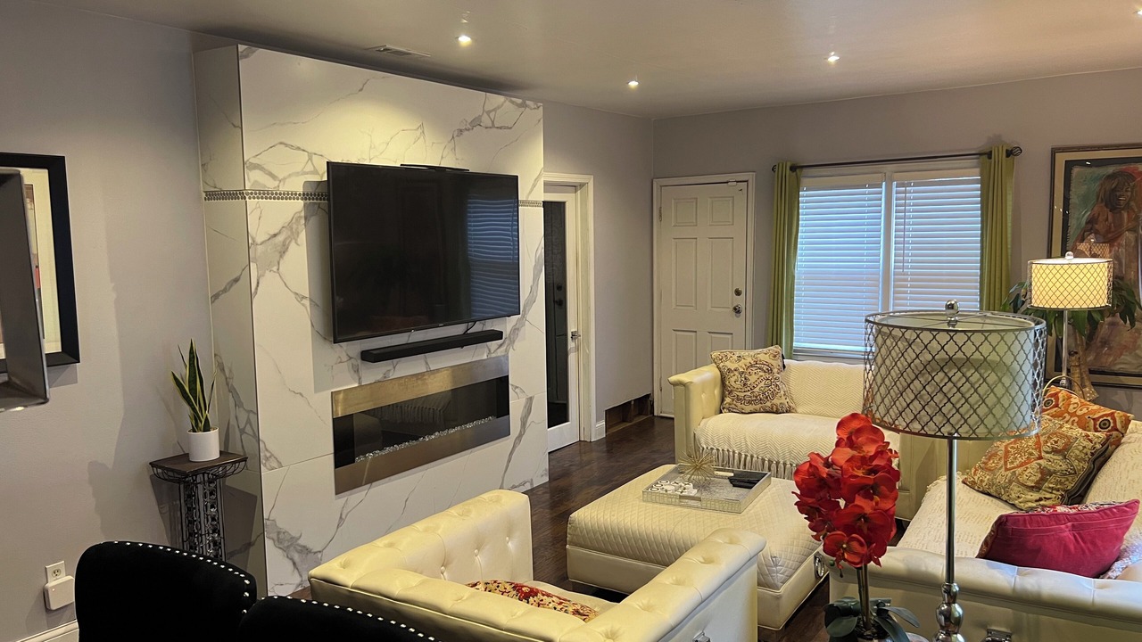 Photo of Livingroom in Milwaukee