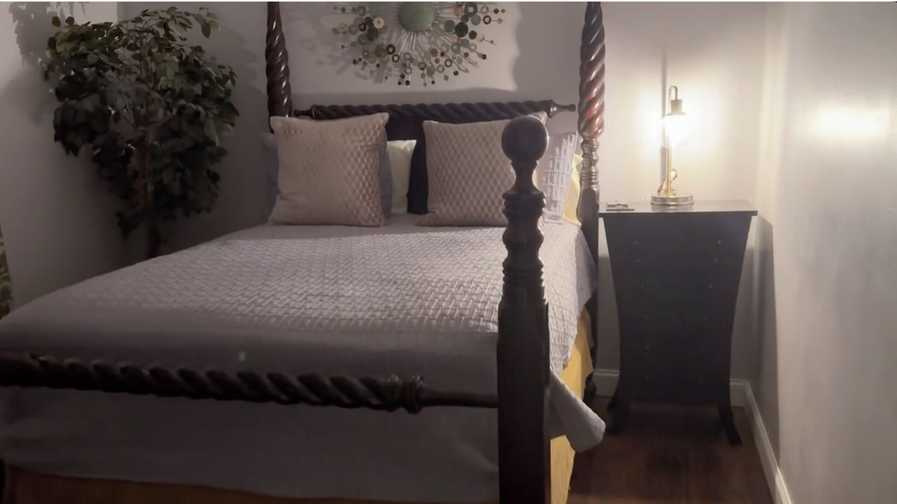 Photo of Bedroom in Milwaukee