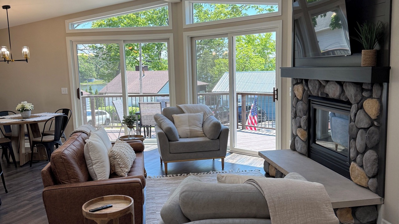 Photo of Livingroom in Paddock Lake