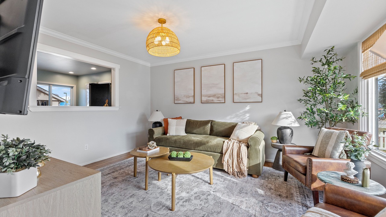 Photo of Livingroom in Plymouth